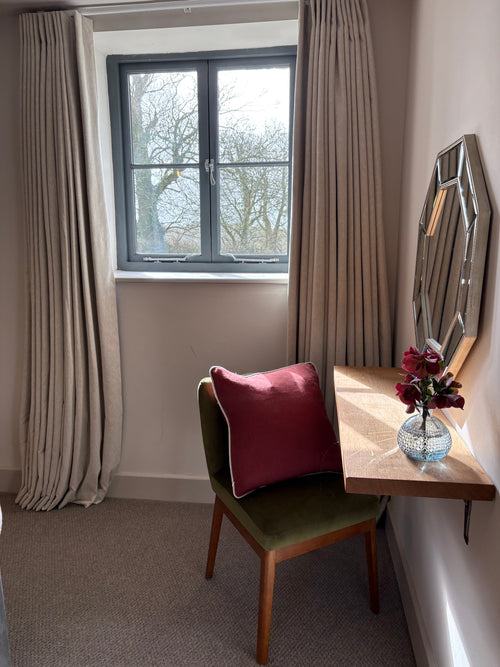 Hellebore Piped Linen Cushion | The Signature Collection